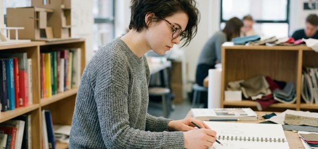 Pourquoi une année préparatoire peut sécuriser un projet d’études en design Pourquoi une année préparatoire peut sécuriser un projet d’études en design